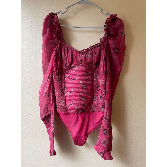 Intimately Free People Brunch Date Red Floral Bodysuit Size XS NWT - Picture 1 of 2